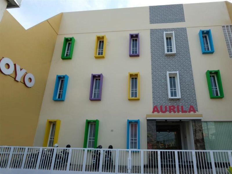 Hotel O Universitas Brawijaya Near Mall Dinoyo Маланг Екстериор снимка